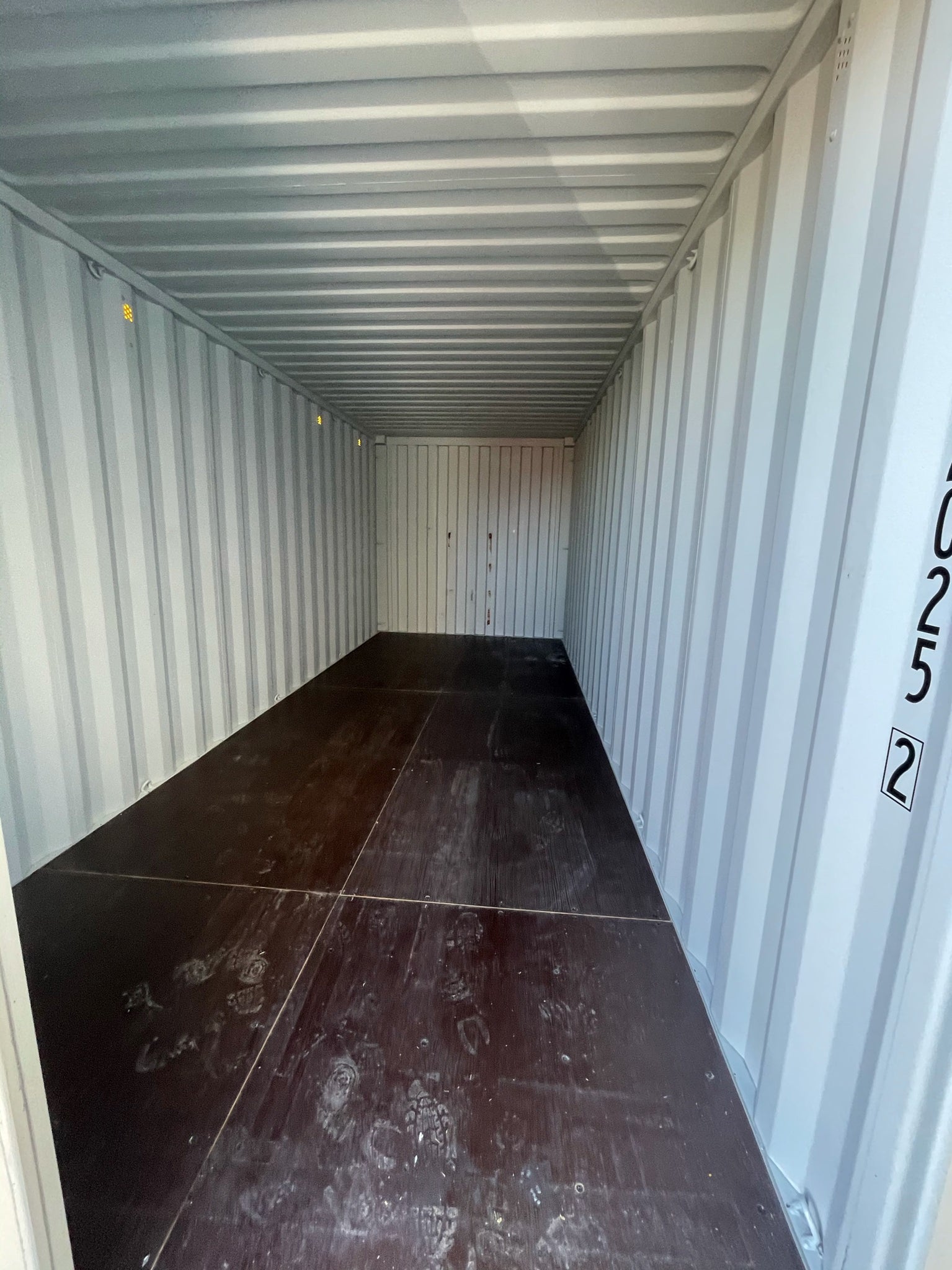 20 ft Shipping Container Standard 1 Trip (20ST1TRIP)